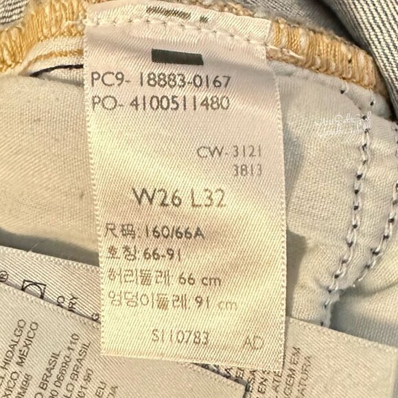 Levi's 724 Premium Denim Straight Leg Ankle Cropped Jeans Size 26 Petite - Picture 6 of 7